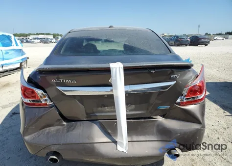 2013 Nissan Altima 2.5 from USA, damaged, VIN 1N4AL3AP0DN497946